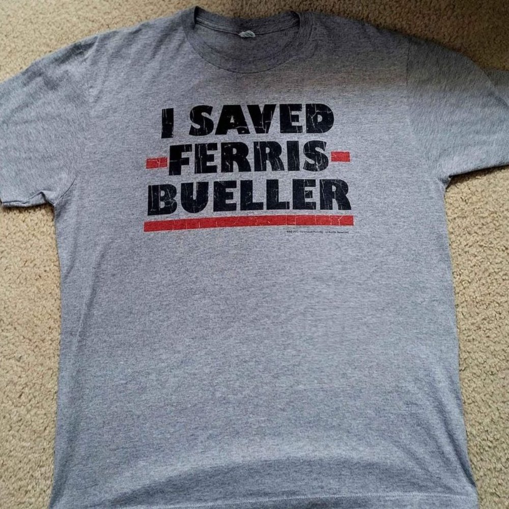 Ferris Beuller shirt. Poly/cotton blend. Size Men's L.